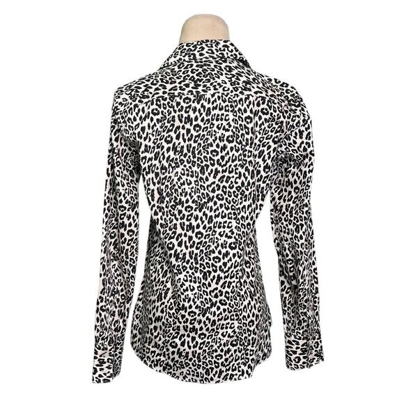 Land’s End animal print long sleeves buttoned blouse size 2 - Picture 2 of 11
